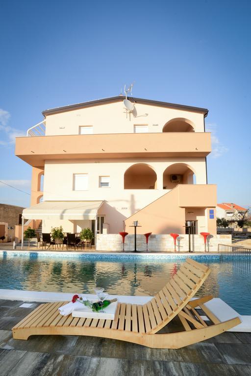 Apartments Julijana Privlaka  Exterior foto