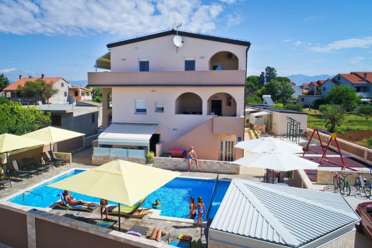 Apartments Julijana Privlaka  Exterior foto