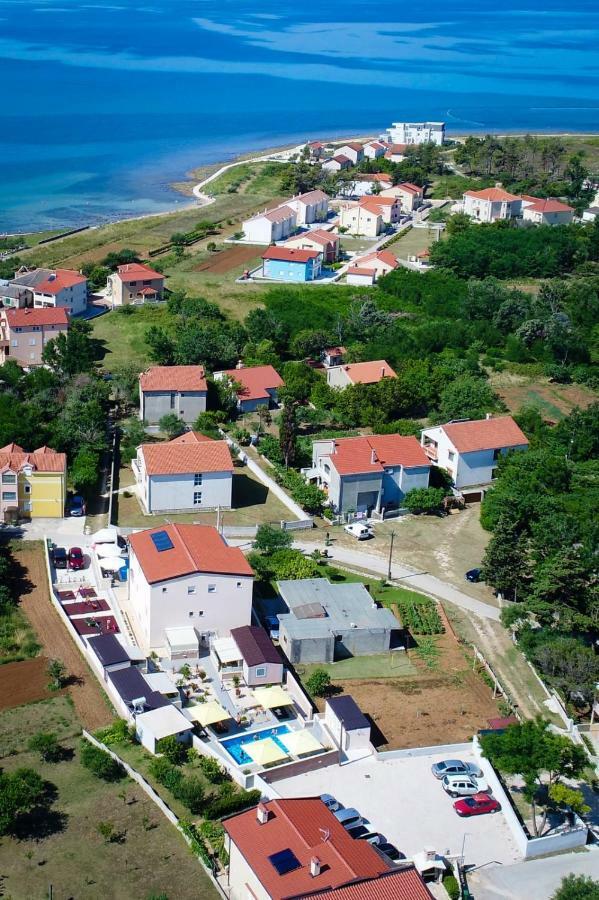 Apartments Julijana Privlaka  Exterior foto